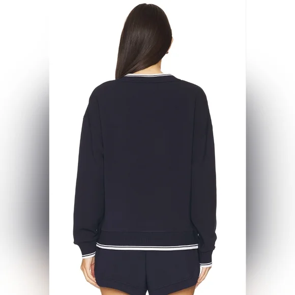 Varley Iona V-neck Sweatshirt in Navy. - Picture 4 of 16